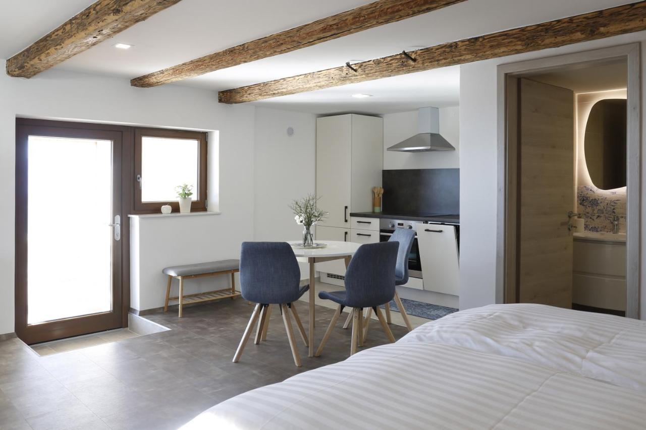 Studio 1111 With Sauna & Hot Tub Dravograd Luaran gambar