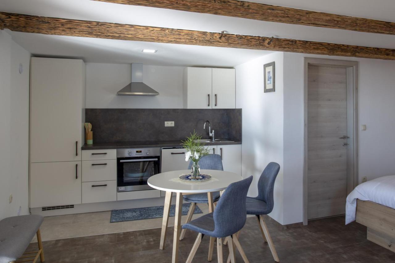 Studio 1111 With Sauna & Hot Tub Dravograd Luaran gambar